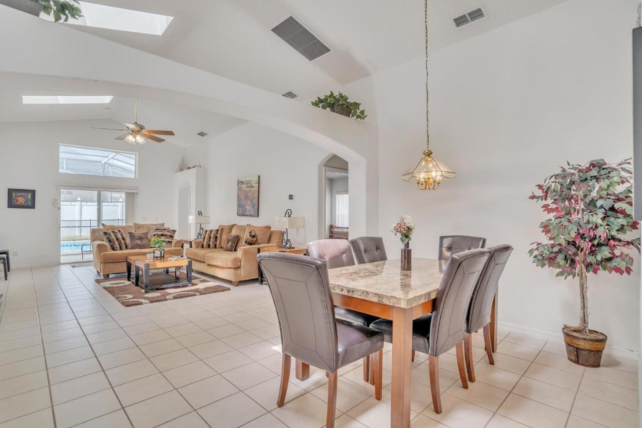 Beautiful Family Vacation Home With Private Pool, Close To Disney! Home Orlando Dış mekan fotoğraf
